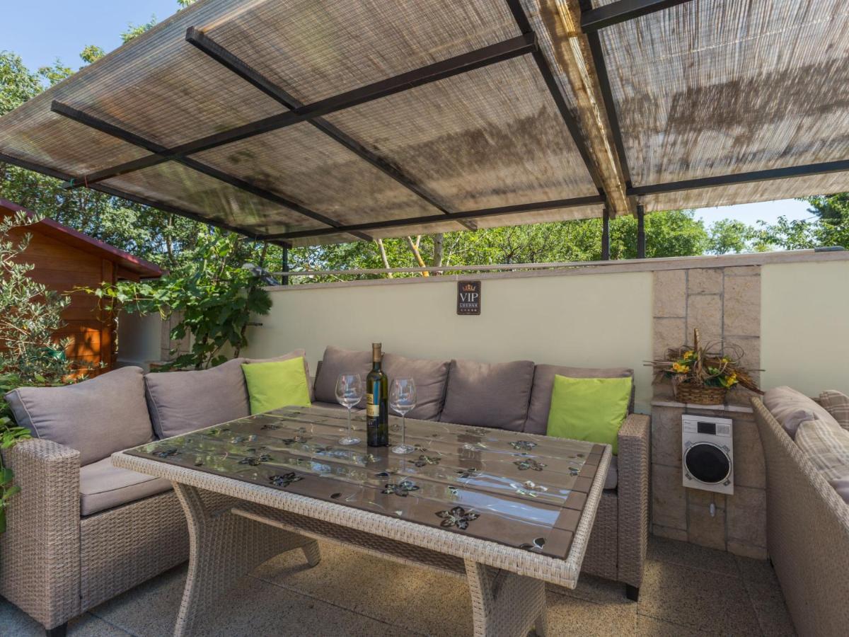 Apartment Nena - Prc427 By Interhome Nova Vas  المظهر الخارجي الصورة