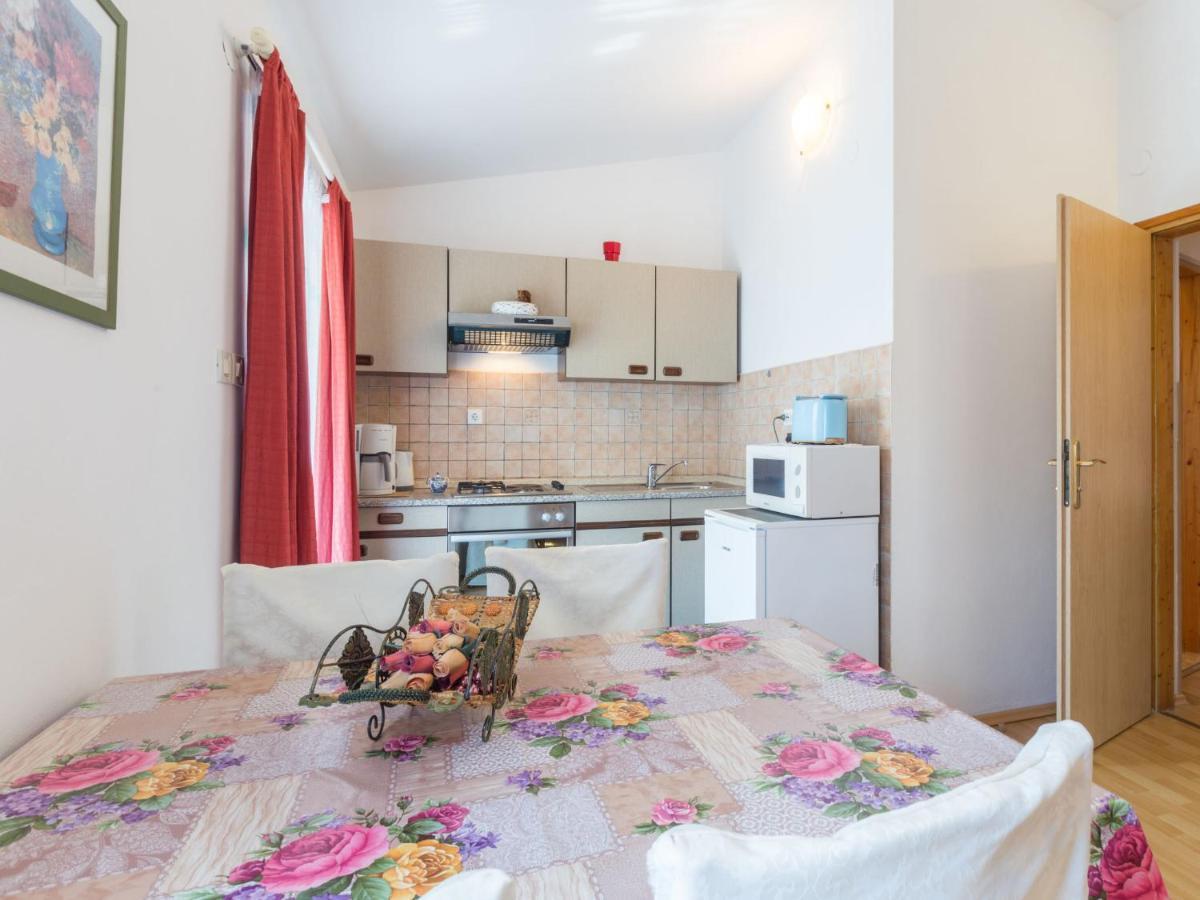 Apartment Nena - Prc427 By Interhome Nova Vas  المظهر الخارجي الصورة